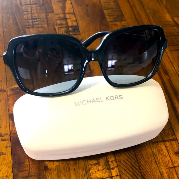 MICHAEL KORS SUNGLASSES - Picture 1 of 7